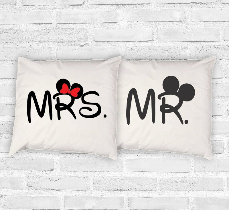 Set of 2pcs Pillowcases - Mr. - Mrs.  Mickey