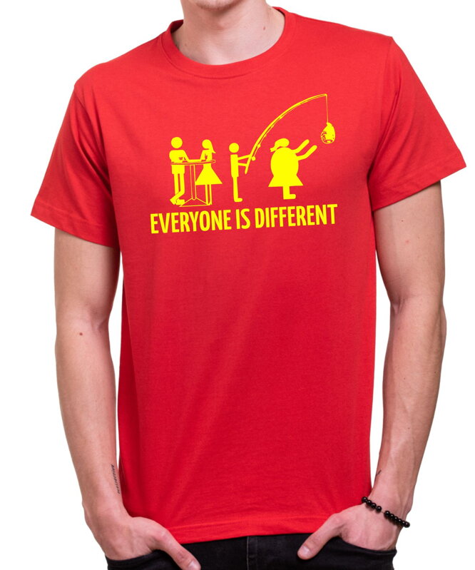 T-shirt - Everyone is Different