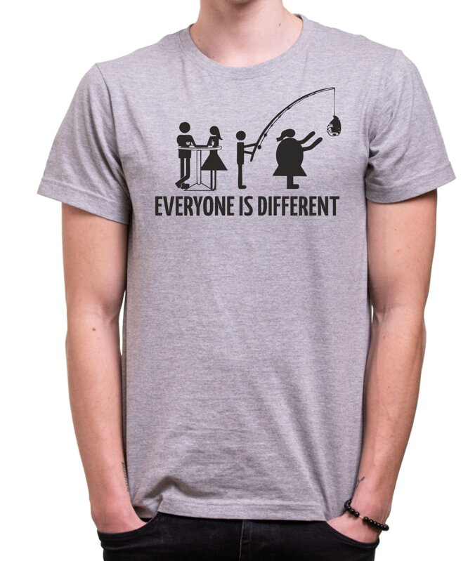 T-shirt - Everyone is Different